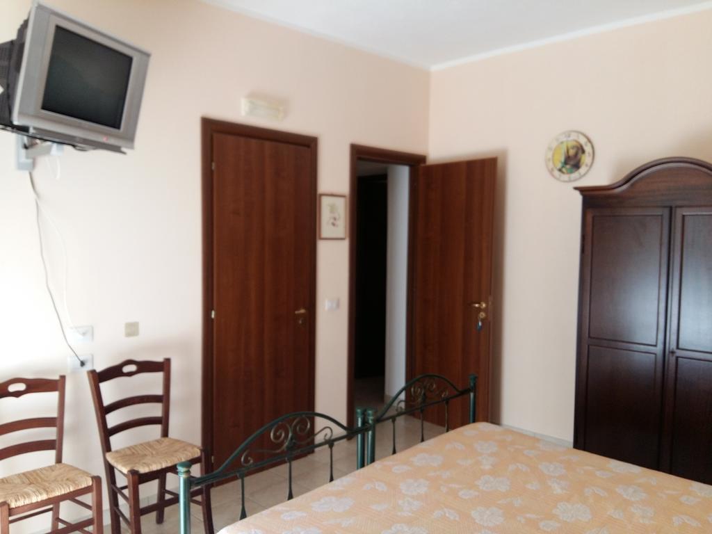 La Mortella Agriturismo Rotondella Δωμάτιο φωτογραφία